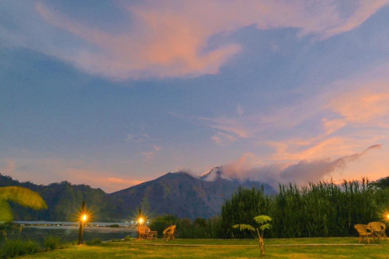 Batur Holiday Kubupenlokan Екстериор снимка